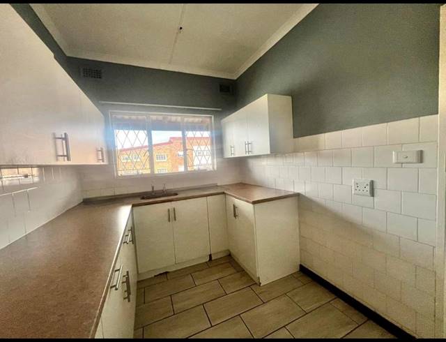 2 BEDROOM APARTMENT FOR SALE IN PIETERMARITZBURG